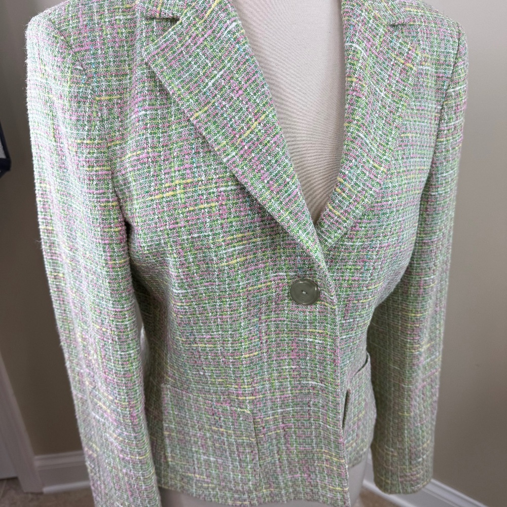 Women's Pastel Tweed Blazer with Buttons and Pockets